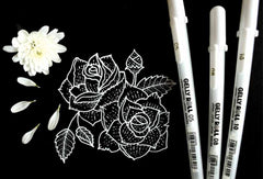 Sakura White Gelly Roll Pens Set Of 3